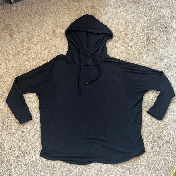 Zara Tops - ZARA Trafaluc Fall/Winter t-shirts collection hoodie